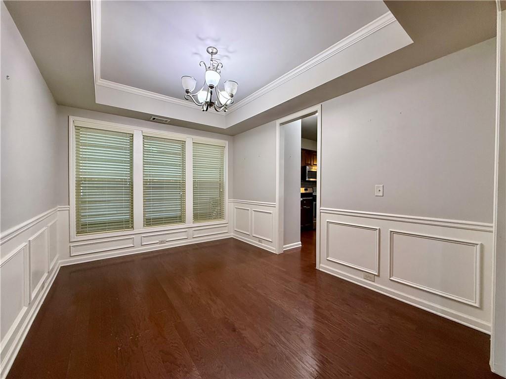 5115 Breezewood Circle
