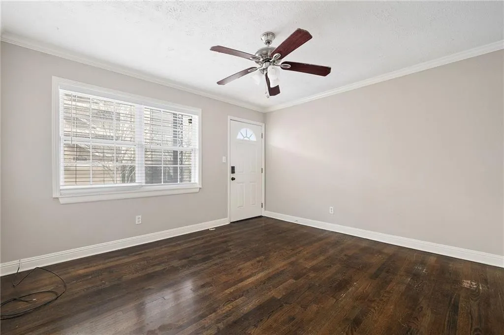 Atlanta, Georgia 30305, United States, 1 Bedroom Bedrooms, ,1 BathroomBathrooms,Residential,Active,211671