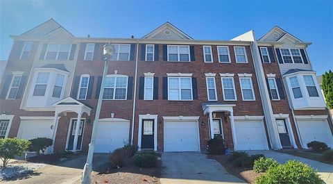 Townhouse For Sale - 3267 Mill Springs Circle<br/> Buford, GA 30519