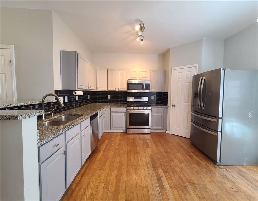 3267 MILL SPRINGS Circle