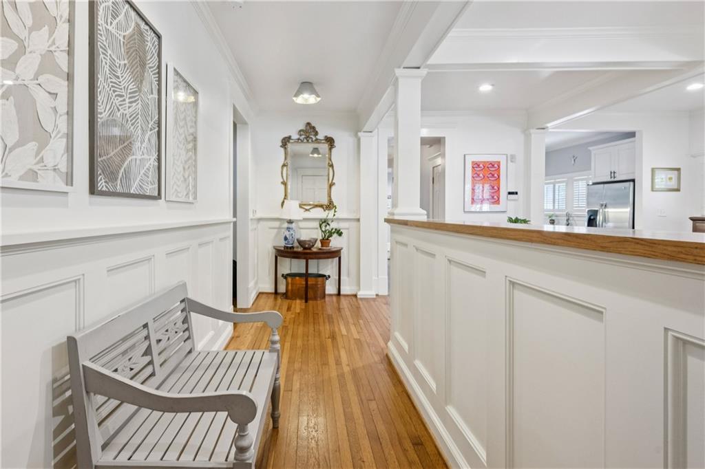 68 Peachtree Hills Avenue NE