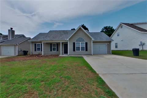 Homes For Rent - 1303 N Hampton Drive<br/> Hampton, GA 30228