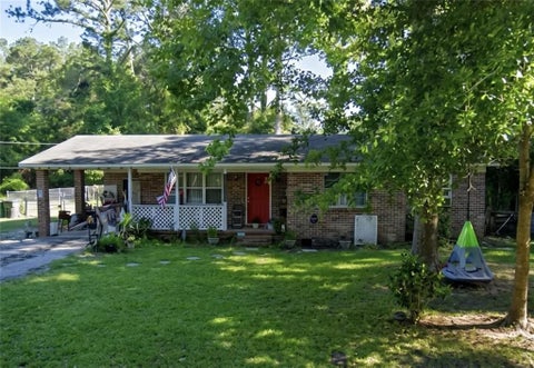 Homes For Sale - 204 Pine Street St<br/> Saint Marys, GA 31558