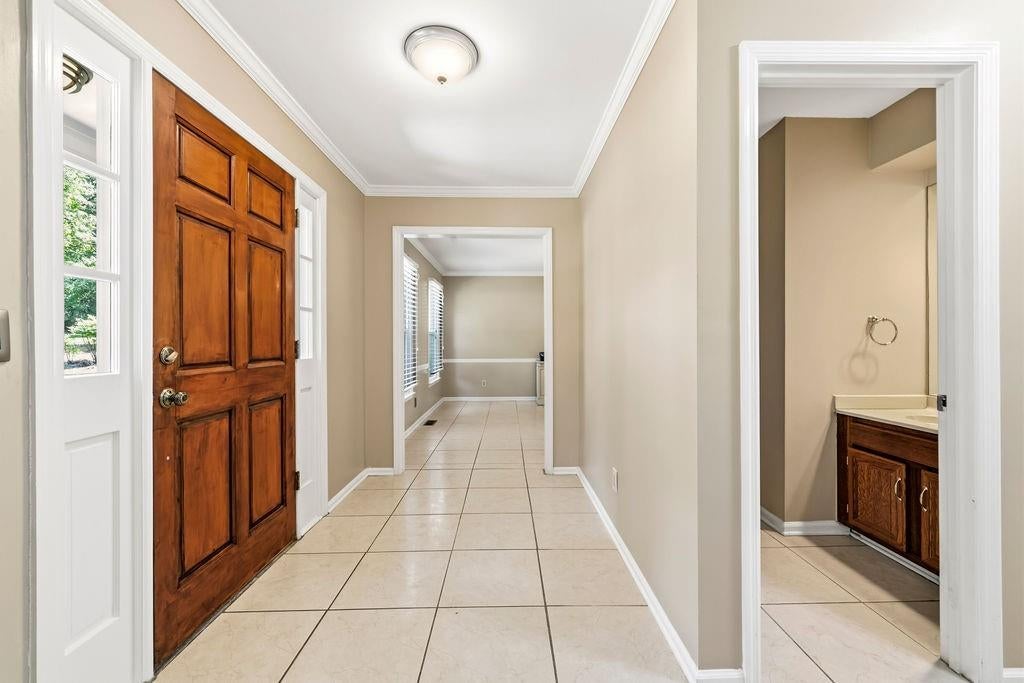 4585 Hunting Hound Lane