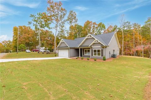 A home in Murrayville