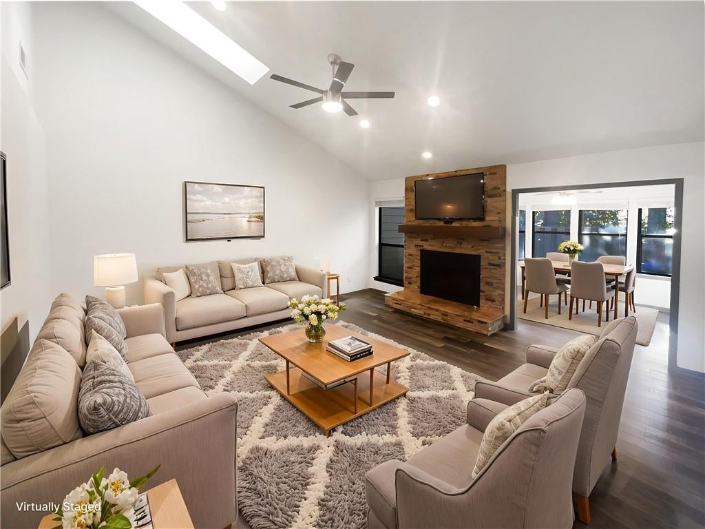 2011 Variations Drive NE