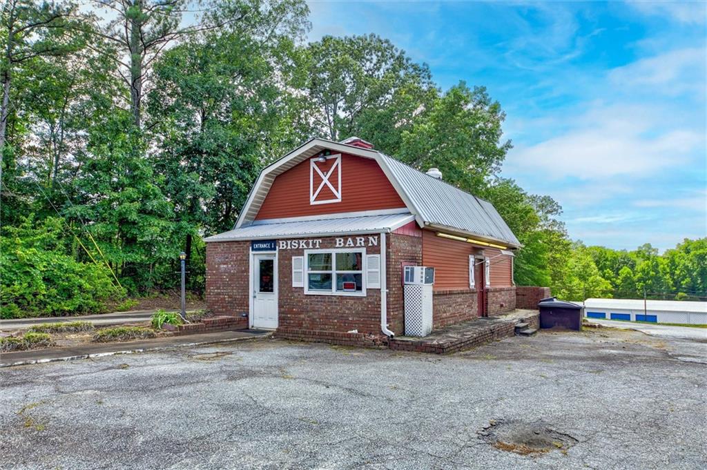 5749 Marietta Highway