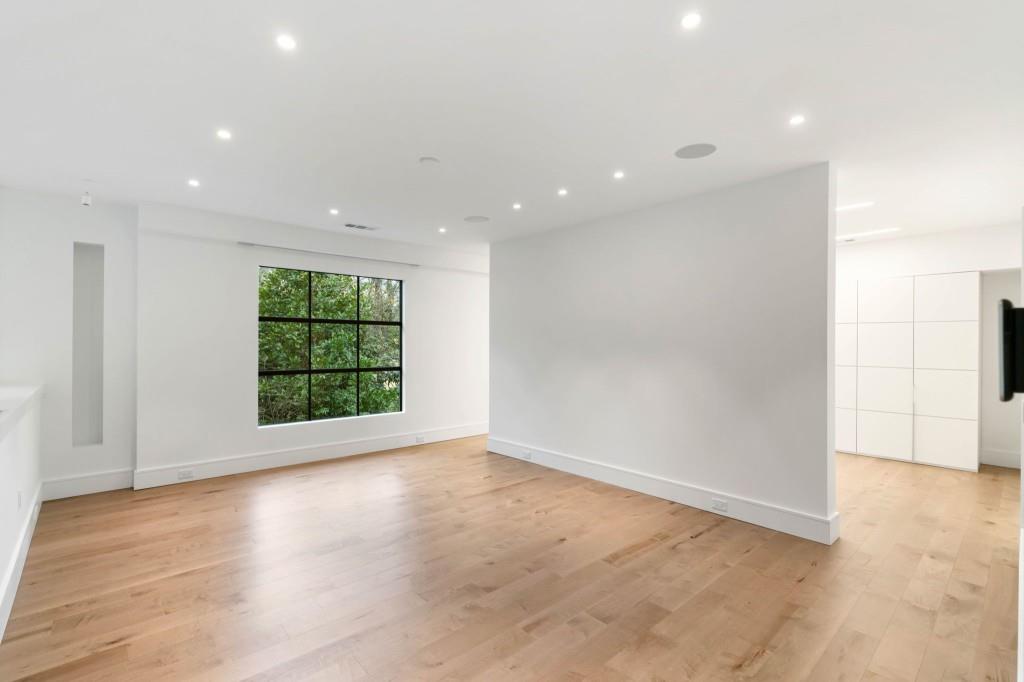 Londonberry - Residential