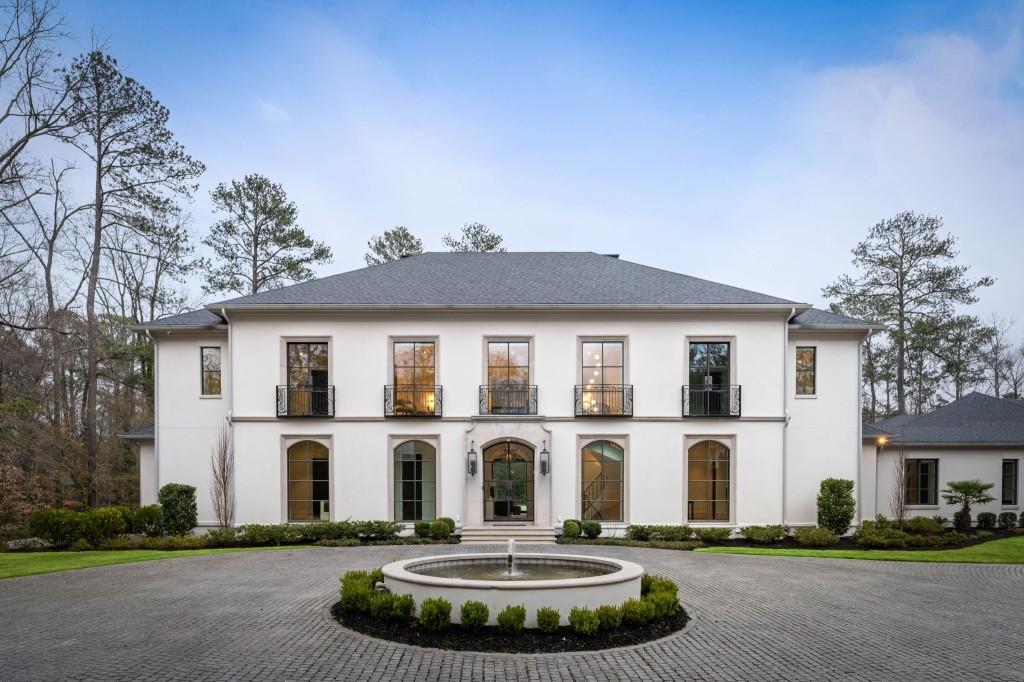 5245 Kenbrook Way, Sandy Springs, Georgia image 3