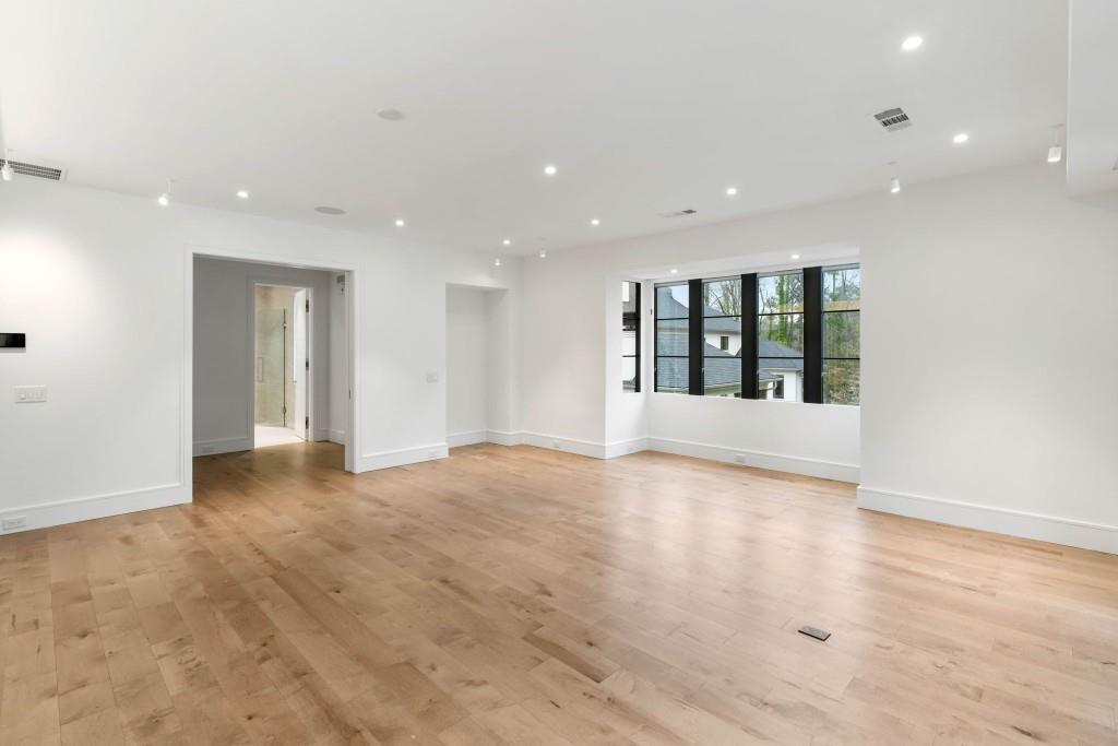 Londonberry - Residential