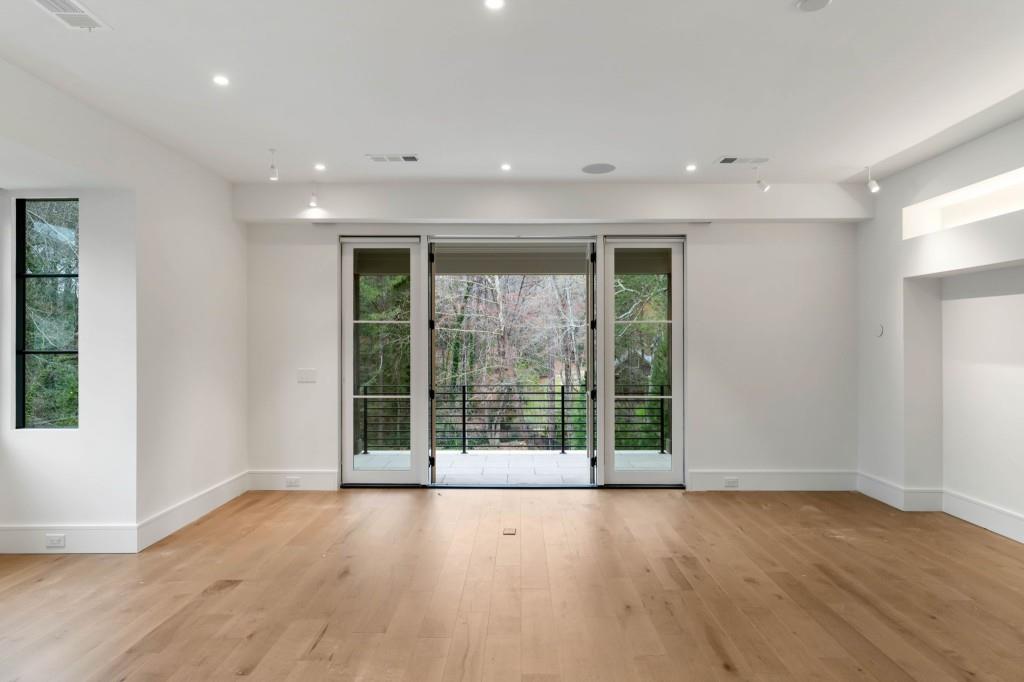Londonberry - Residential