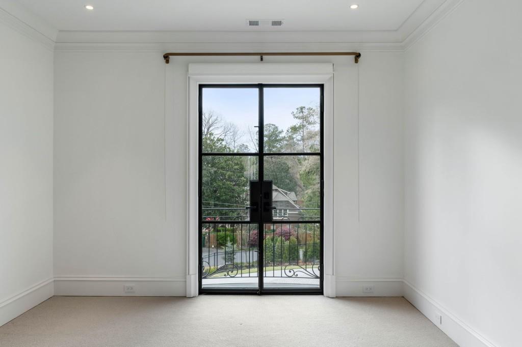 Londonberry - Residential