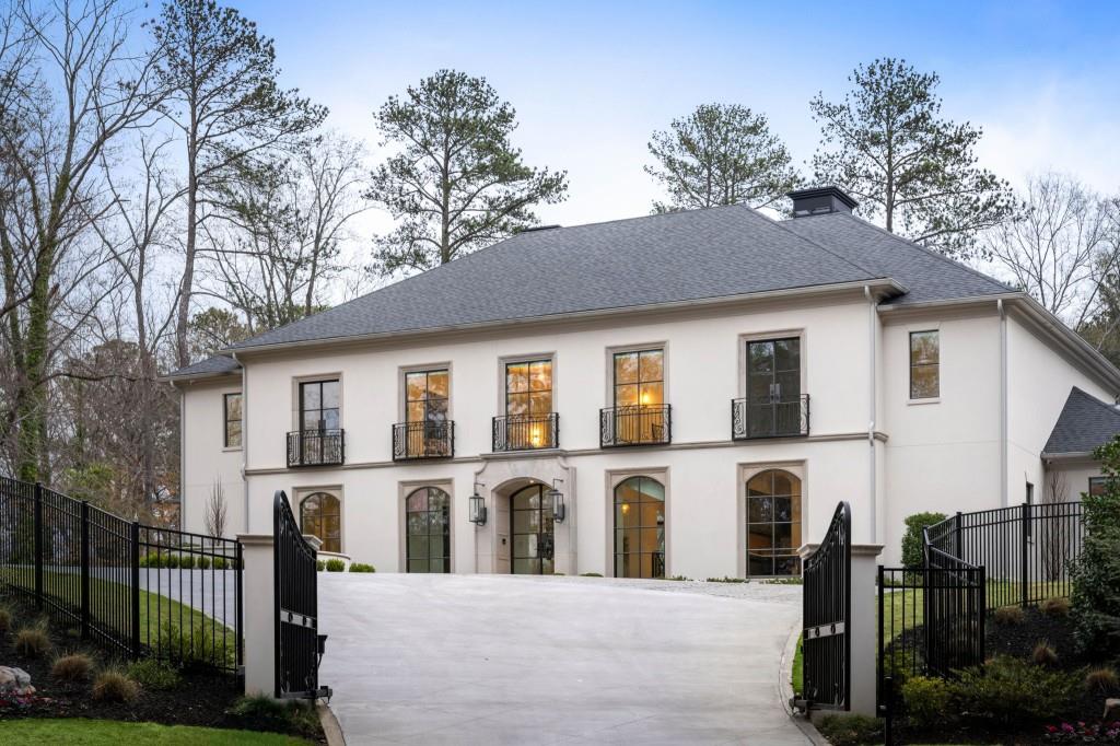 5245 Kenbrook Way, Sandy Springs, Georgia image 2