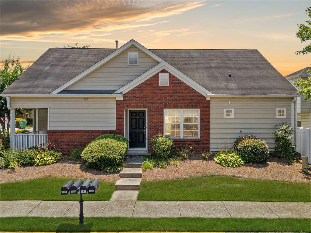 Welcome to this beautiful and hard-to-find master on main home in the highly sought-after Rivers Edge at River Park community. Immaculate and move-in ready, this home offers the perfect blend of comfort, style, and functionality. The home includes two roomy bedrooms and a versatile loft. This loft can be a third bedroom, a home office, or a recreation space. It’s designed to fit different lifestyles.
Step into the chef's delight kitchen with plenty of workspace and storage, perfect for creating memorable meals. The large family room provides a welcoming space for gathering and features a cozy gas starter fireplace that adds warmth and charm. Every room has been thoughtfully updated with upgraded light fixtures and ceiling fans for added comfort and appeal.
Step outside to your private courtyard-style oasis. The fenced backyard includes an extended patio that is ideal for entertaining or enjoying a peaceful morning coffee. This outdoor space offers the perfect blend of relaxation and functionality.
Enjoy resort living with great community amenities. These include a swimming pool, tennis courts, a clubhouse, a fitness center, and a park. Located near shopping, dining, and top schools, this location offers both convenience and lifestyle.
This fabulous home has so much to offer. If you want a low-maintenance lifestyle or a versatile home, this is it.