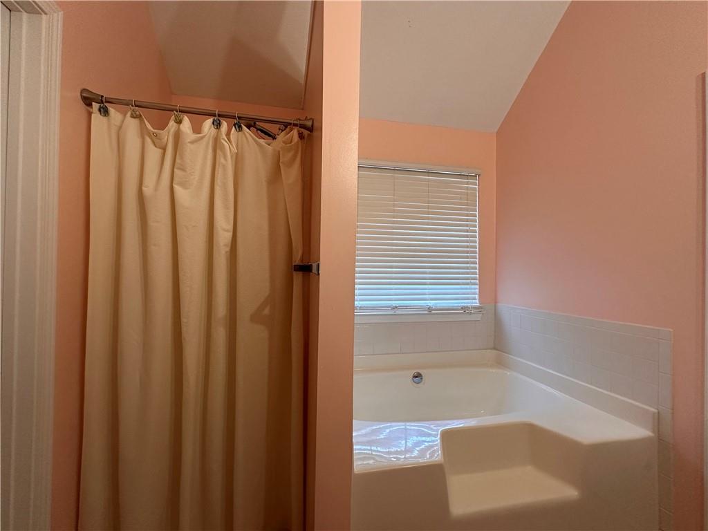 825 Kendall Park Drive, Winder, Georgia image 17