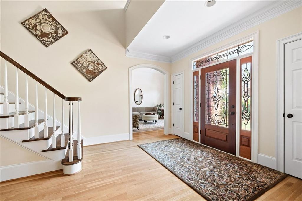 221 Streamside Court, Lilburn, Georgia image 3