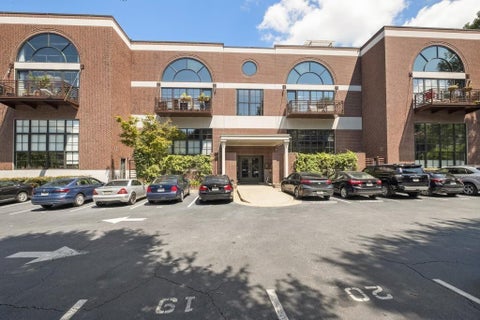 Condo For Rent - 790 North Avenue #108<br/> Atlanta, GA 30306