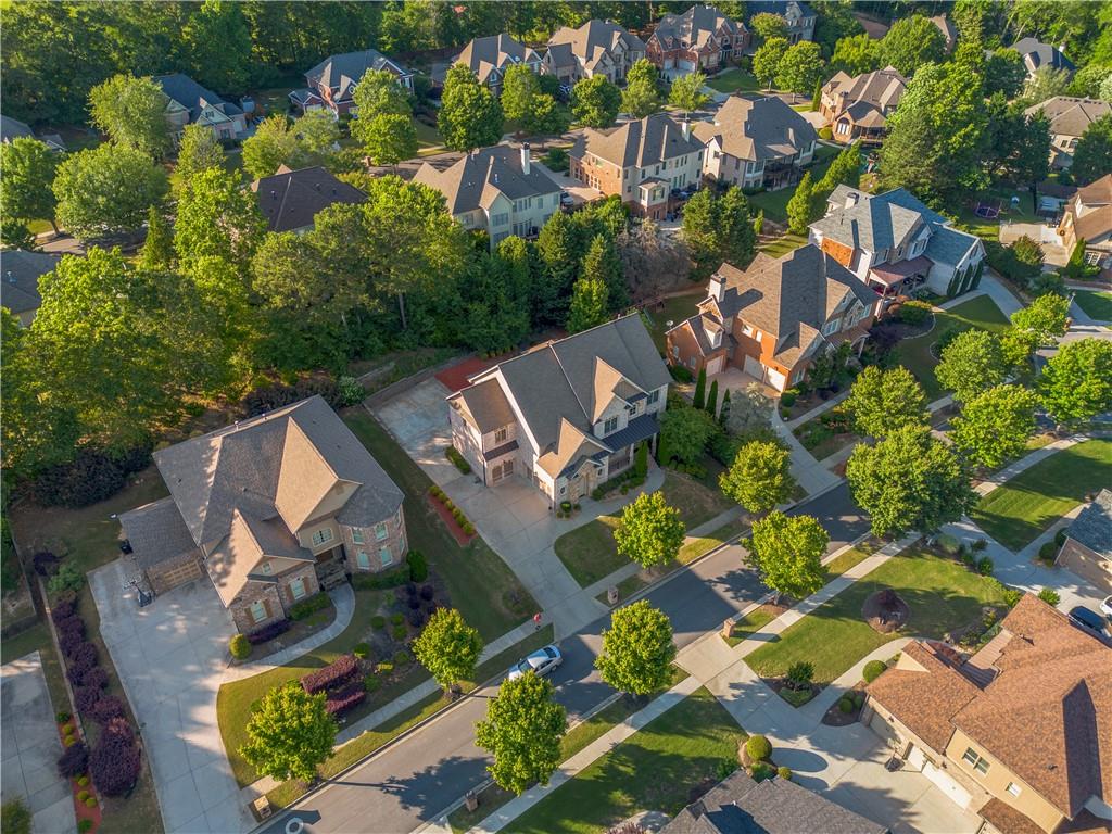 2604 Heltonwood Court, Buford, Georgia image 4