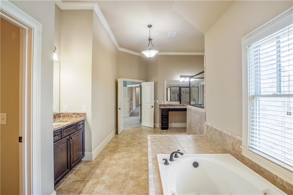 2604 Heltonwood Court, Buford, Georgia image 35