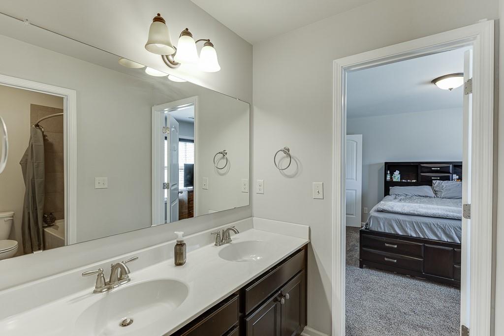 Whispering Creeks - Residential