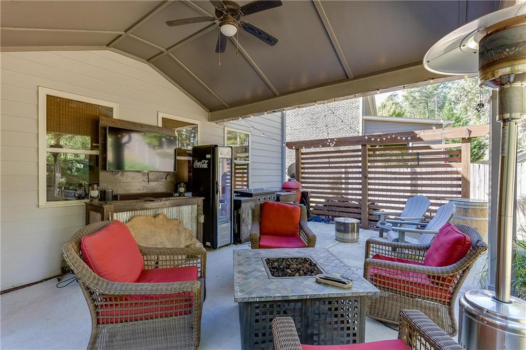 Whispering Creeks - Residential