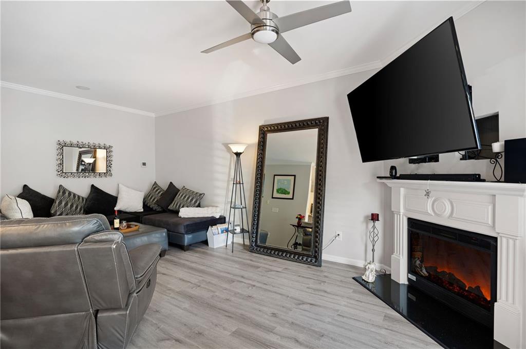 5239 Whiteoak Avenue SE