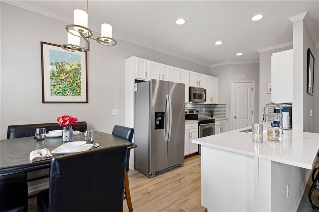 5239 Whiteoak Avenue SE