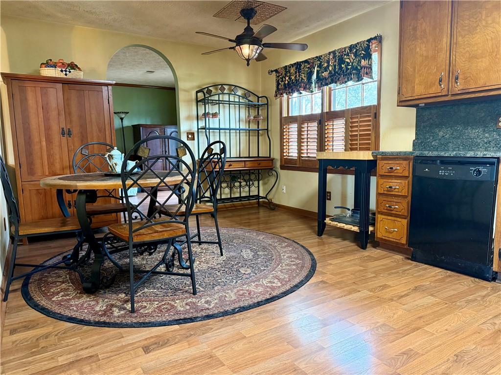 712 Copper Trace Way, Woodstock, Georgia image 7