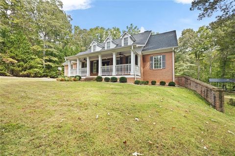 A home in Dawsonville