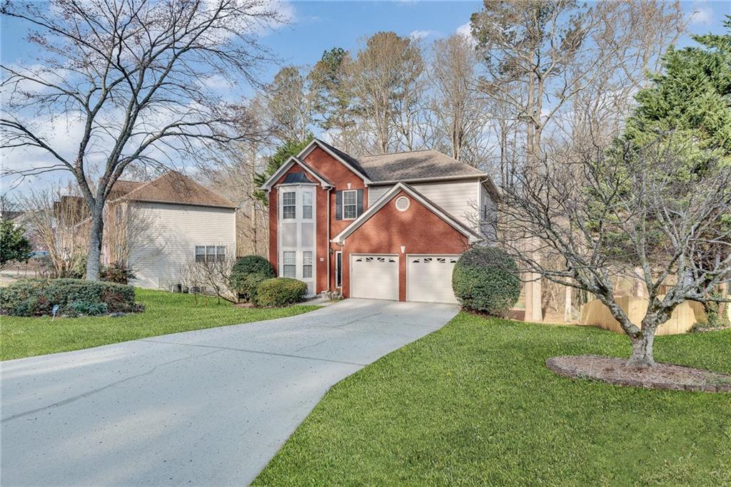 880 Walnut Creek Drive NW