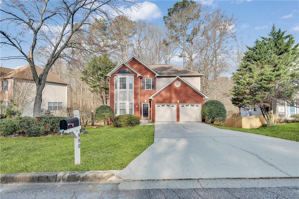 880 Walnut Creek Drive NW