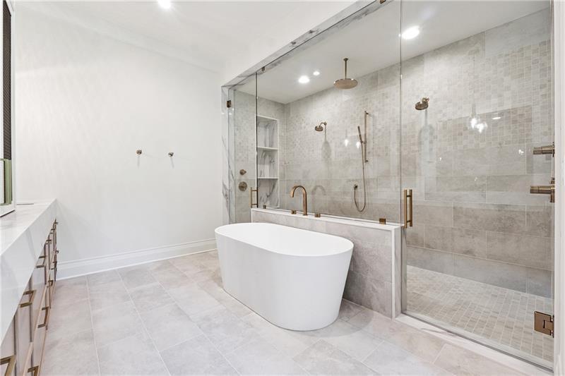 225 Maison Ct