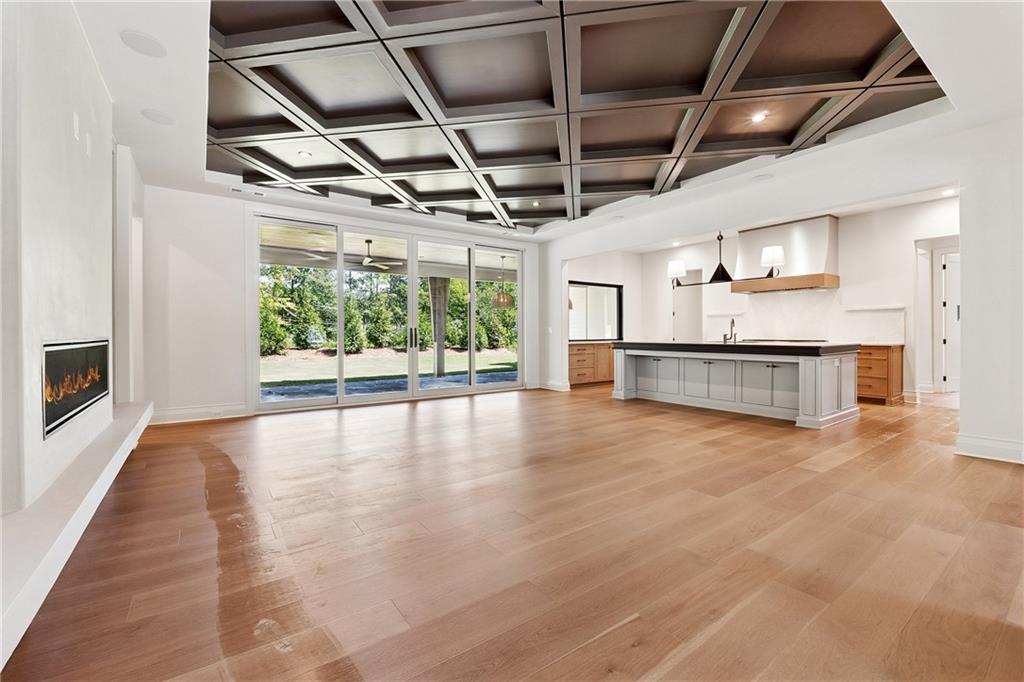 225 Maison Ct