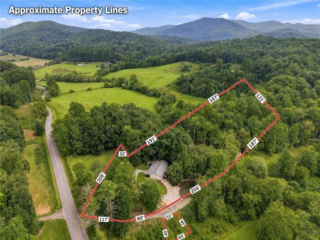 33 Pigeon Creek Drive