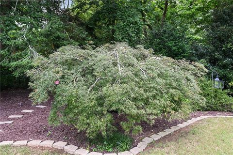 2067 Fairhaven Circle NE Atlanta GA 30305