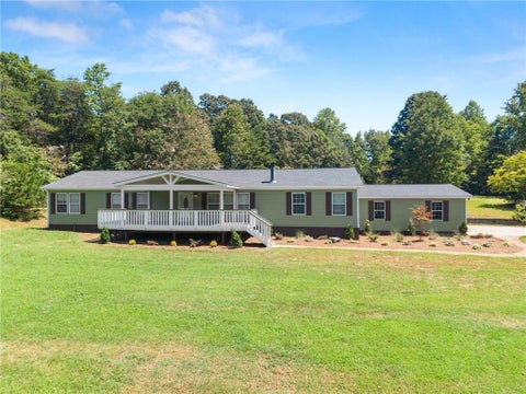 Homes For Sale - 82 Bobbys Drive<br/> White County, Cleveland, GA 30528
