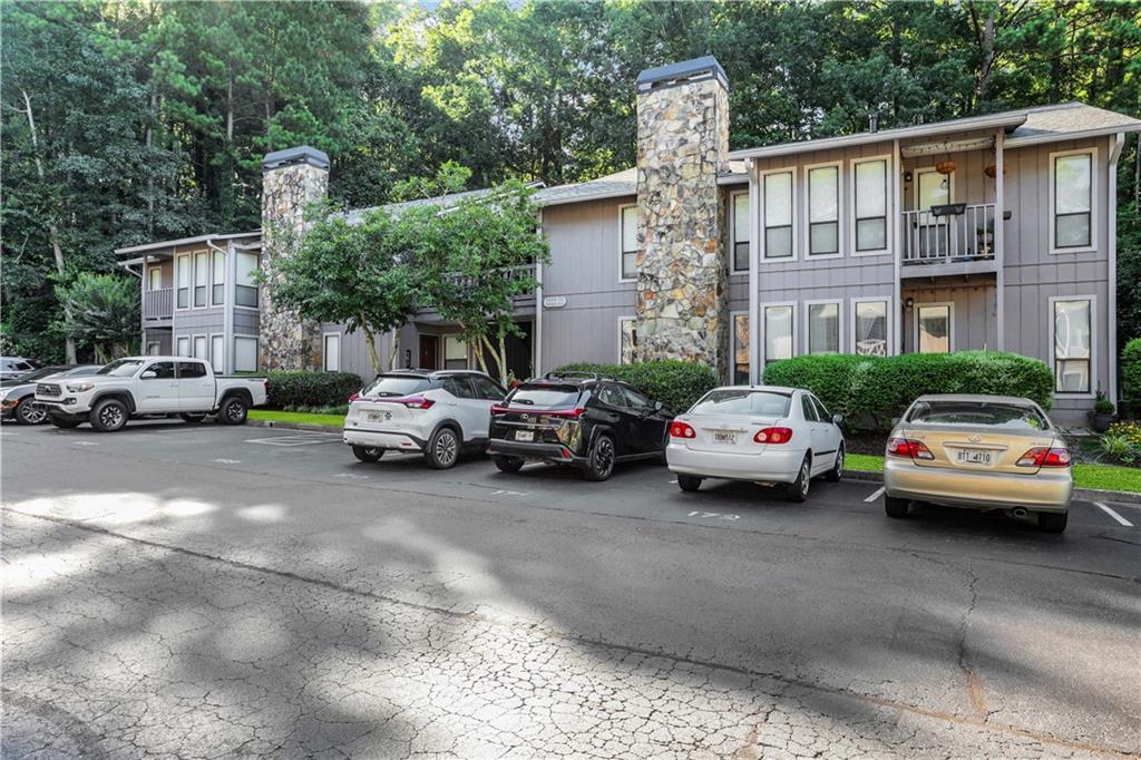 3864 Woodridge Way