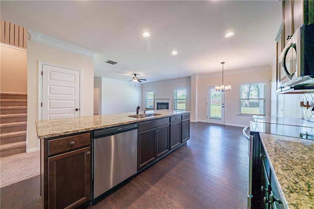 10 Edgewater Court, Covington, Georgia image 3