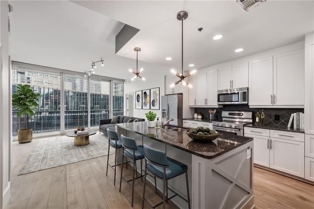 1080 Peachtree Street 904