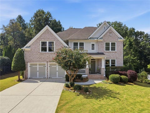 Homes For Sale - 7451 Shady Glenn Drive<br/> Flowery Branch, GA 30542