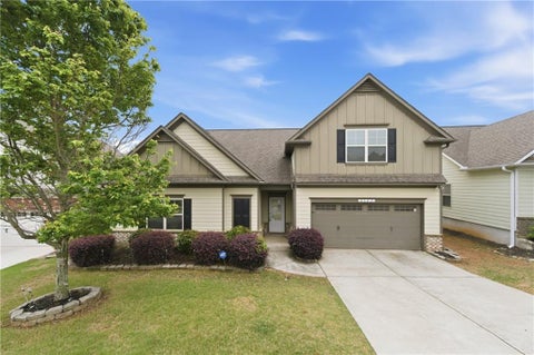 Homes For Sale - 4547 Country Manor Walk<br/> Gainesville, GA 30504
