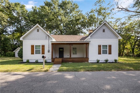 Homes For Sale - 501 Harris Street<br/> Walton County, Monroe, GA 30655