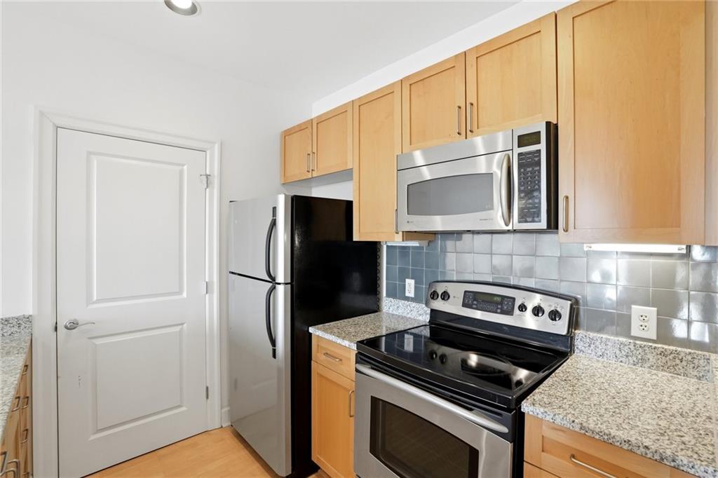 325 E Paces Ferry Road NE 1606