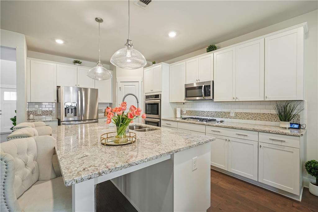 383 Crestbrook Lane
