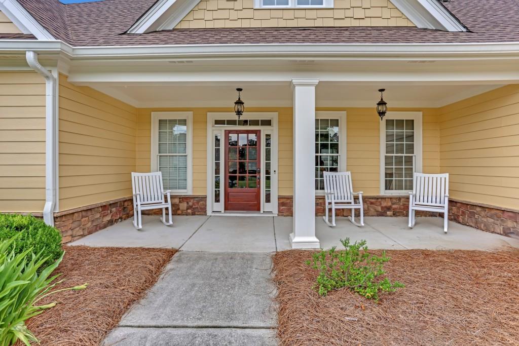 1006 Silver Thorne Drive