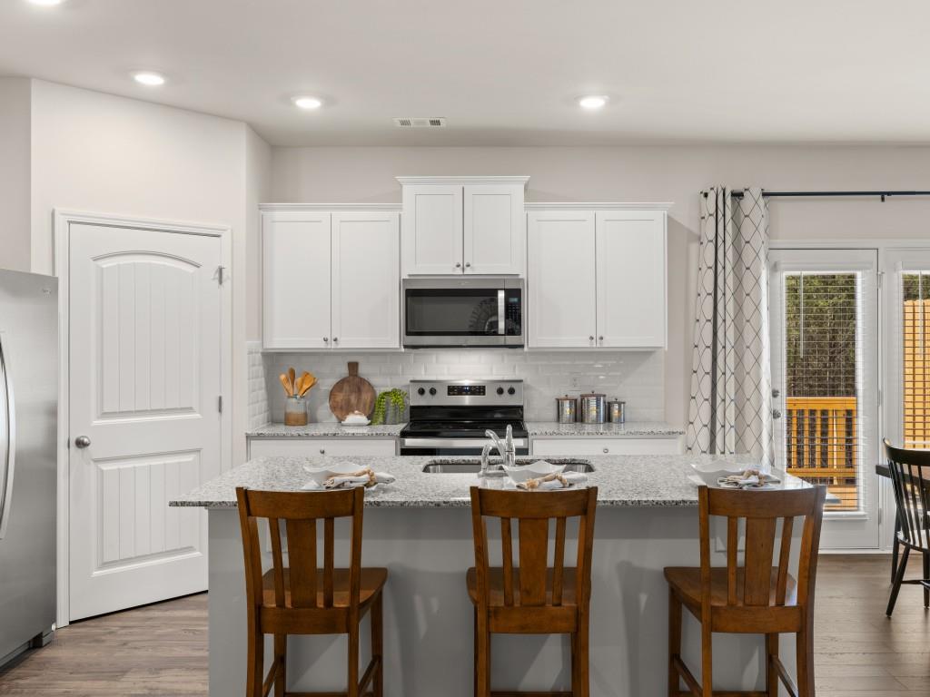 325 Stoneybrook Drive, Dahlonega, Georgia image 4