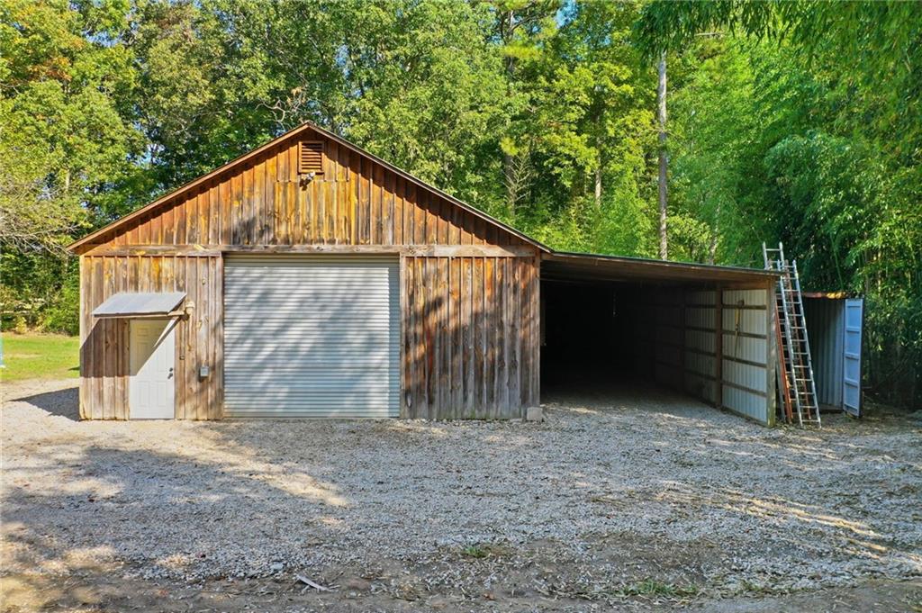 1625 LAKE Road