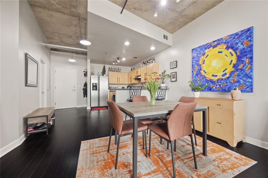 115 W Peachtree Place NW 509