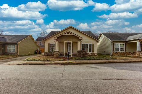 A home in Cartersville