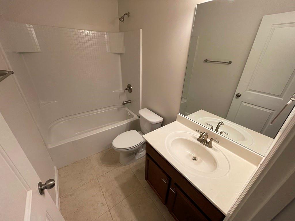 Deerfield Green - Residential Lease